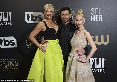 hannah waddingham boobs|Critics Choice Awards 2022: Hannah Waddingham flaunts cleavage